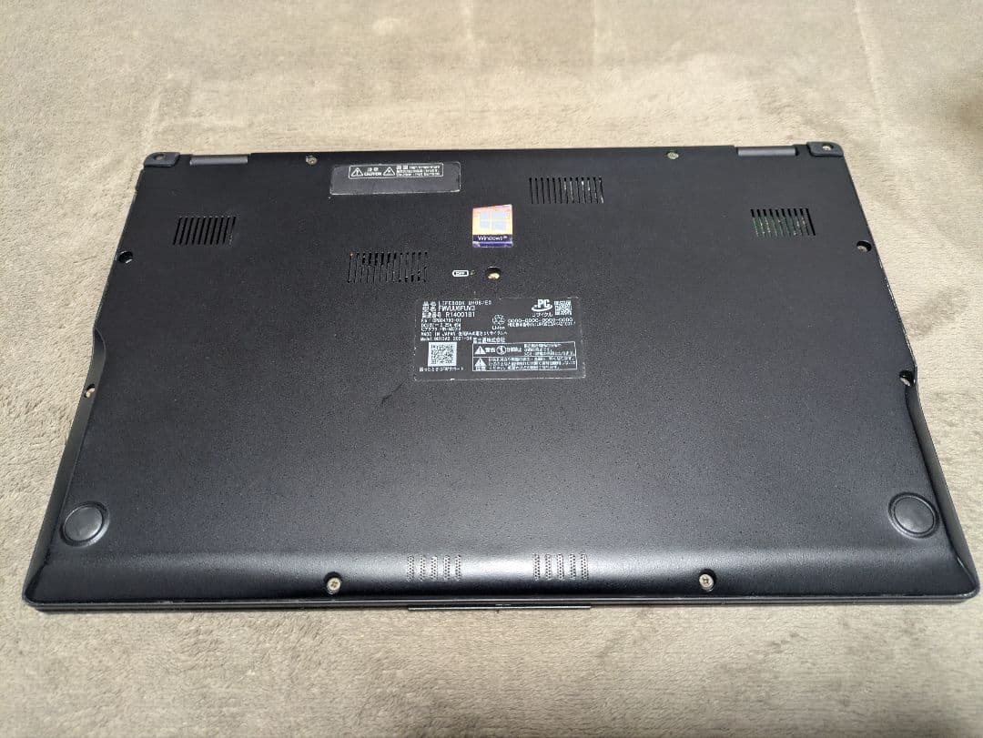 【ジャンク】富士通 LIFE BOOK 　FMVUU6FUV3　UH08/E3