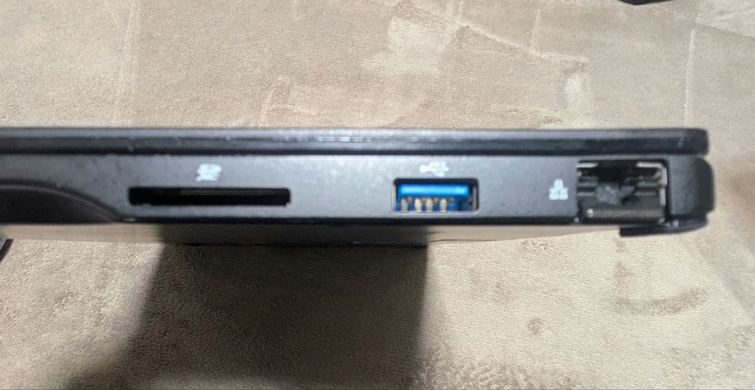 【ジャンク】富士通 LIFE BOOK 　FMVUU6FUV3　UH08/E3