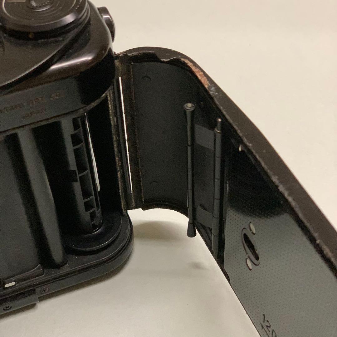 PENTAX 67本体、レンズ３本、接写リング、Kアダプタほかセット格安出品