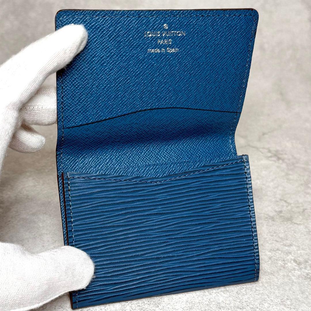 超美品 ルイヴィトン エピ ブルーセレスト アンヴェロップカルトドゥヴィジット