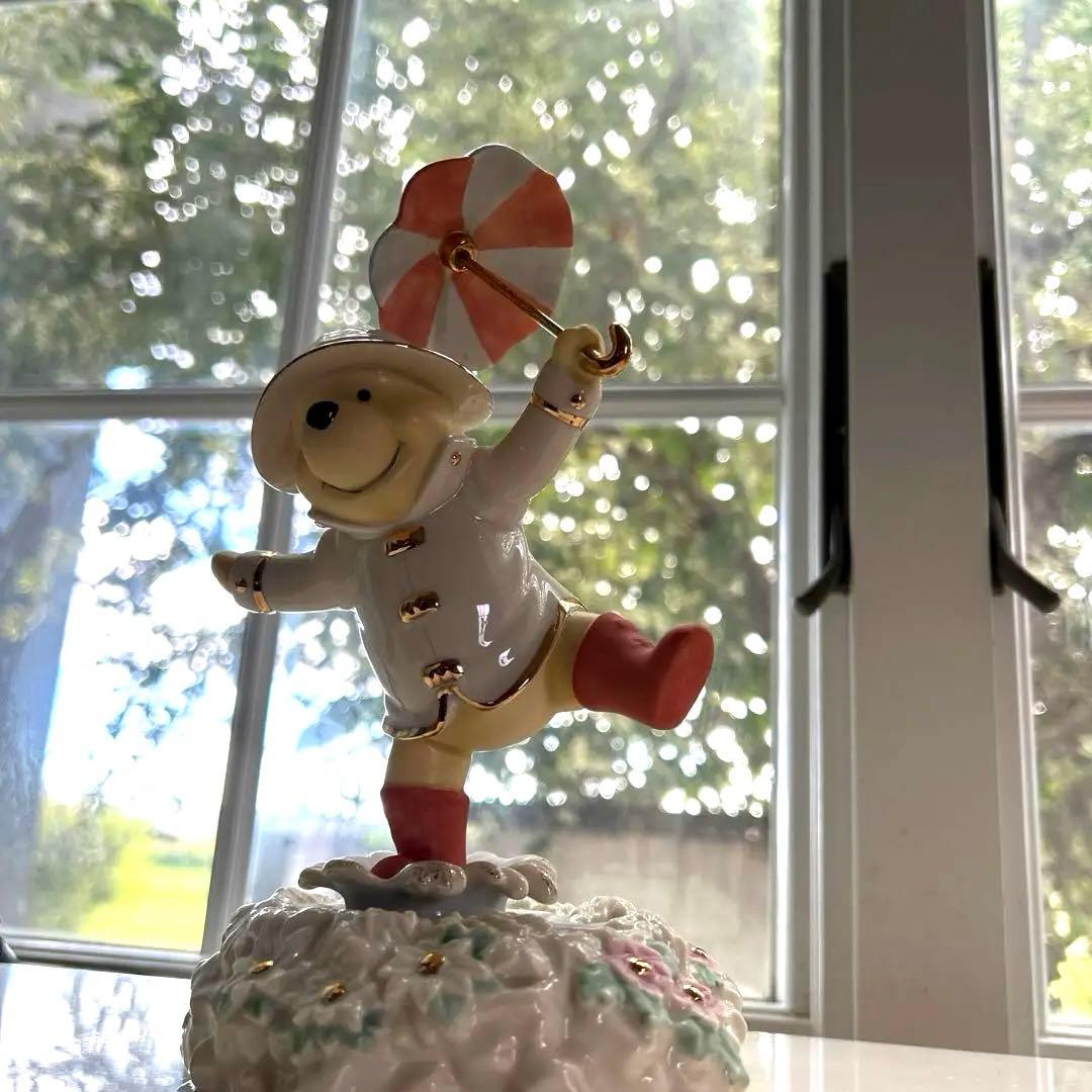 専用品　レノックス社証明書つき　プーさんオルゴール