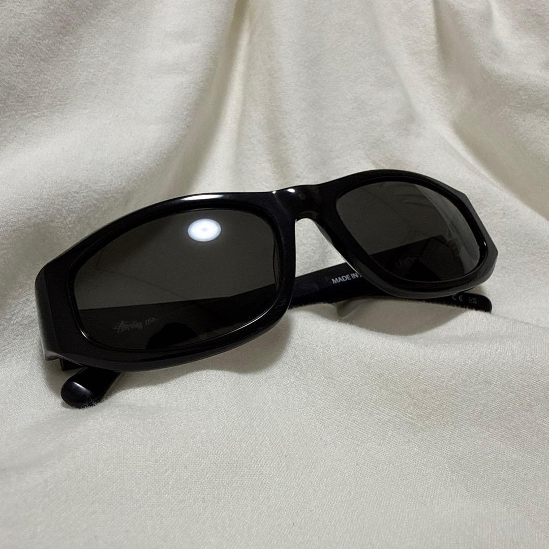 小物 stussy sunglasses