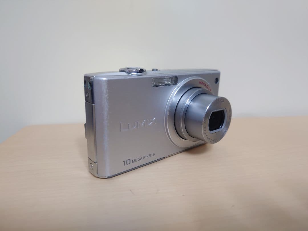 【動作良好】 パナソニック LUMIX DMC-FX35 オールドコンデジ