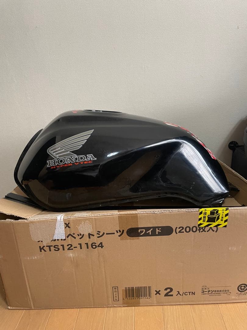 ‼️凹み無し‼️HONDA cb400sf nc39ブラックタンク