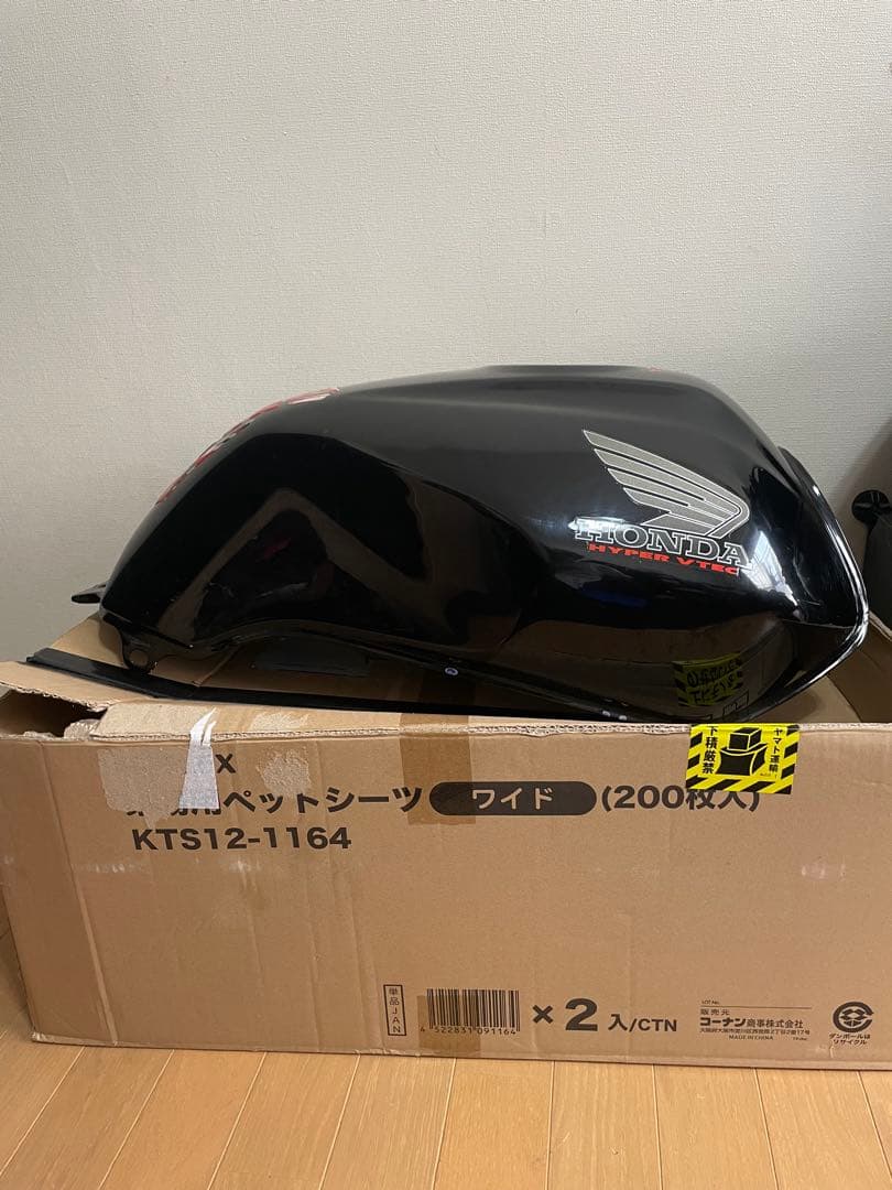 ‼️凹み無し‼️HONDA cb400sf nc39ブラックタンク