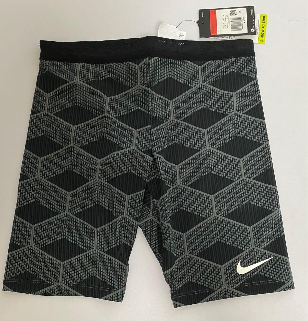 ま*う様 Nike エアロスイフトハーフタイツ　ケニア代表モデル　ラスト1点