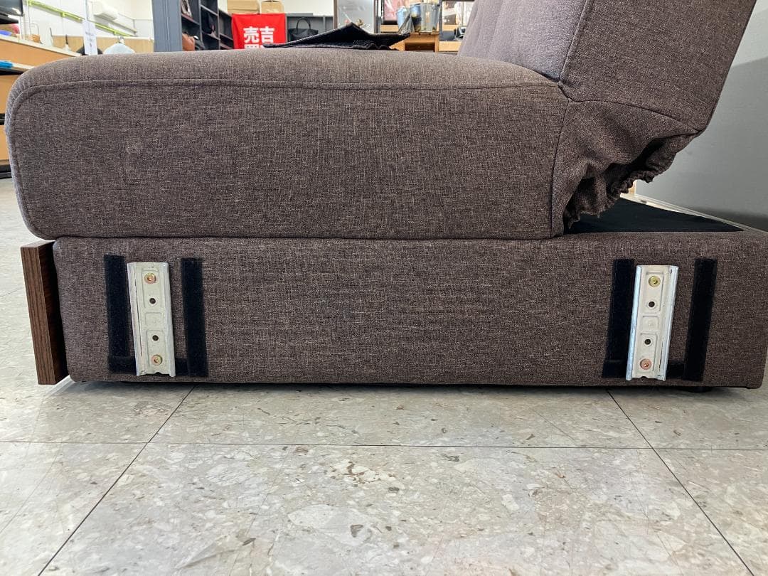 モダンデコ 2～3人掛け収納付き多機能ソファ ブラウン