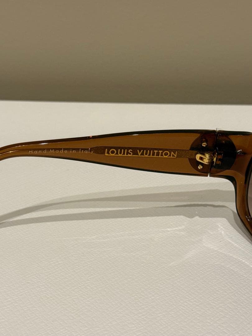 LOUIS VUITTON✴︎サングラス ケース付