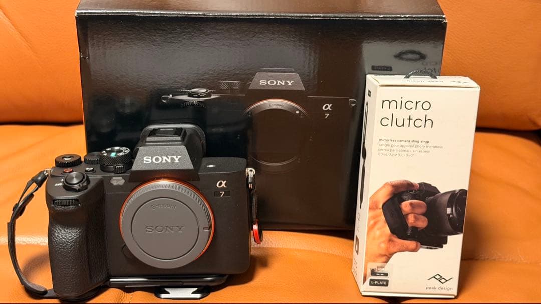 【極美品】SONY A7IV ILCE-7M4 5600回 ピークデザイン