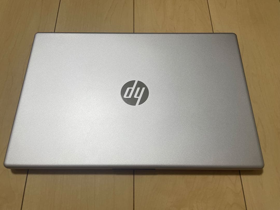 東京レスポールHP ノートPC Intel Core i5 シルバー 本体