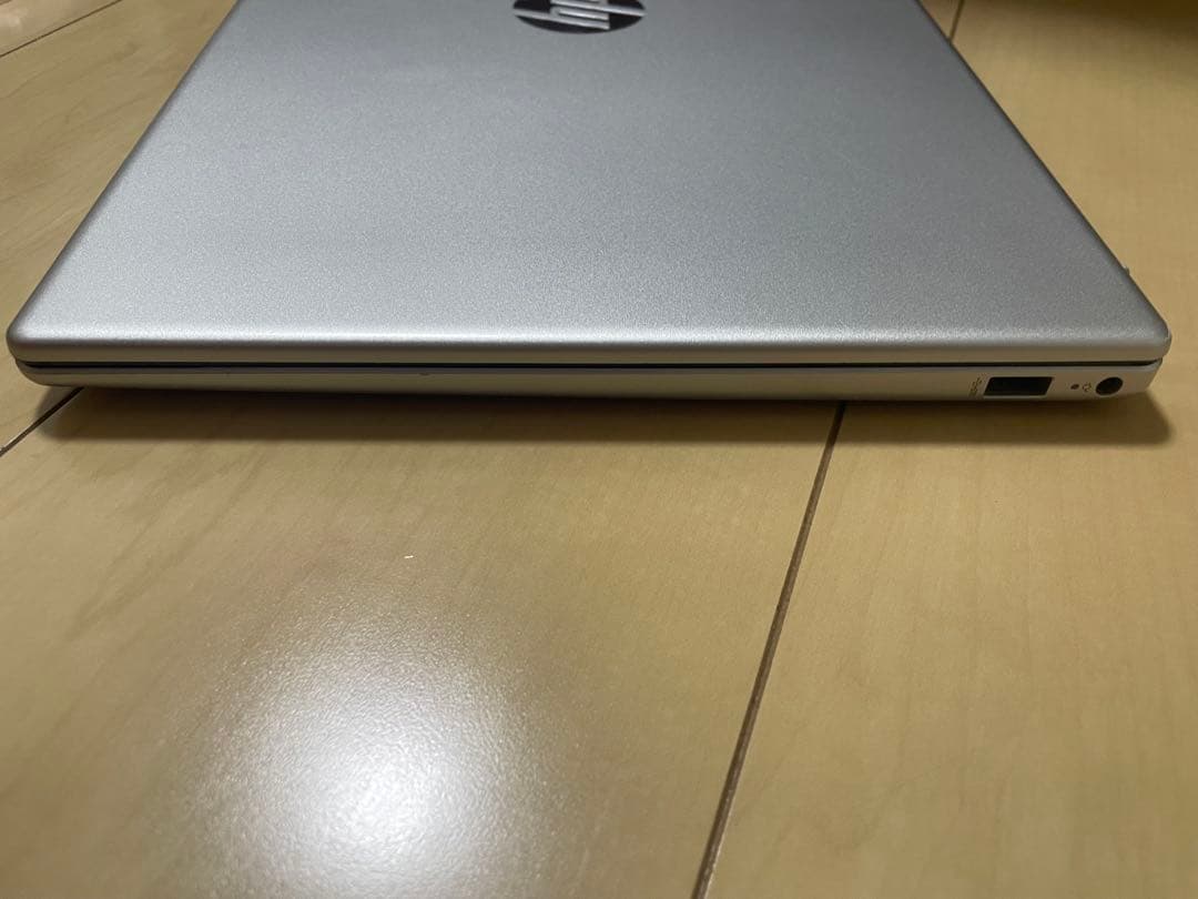 東京レスポールHP ノートPC Intel Core i5 シルバー 本体