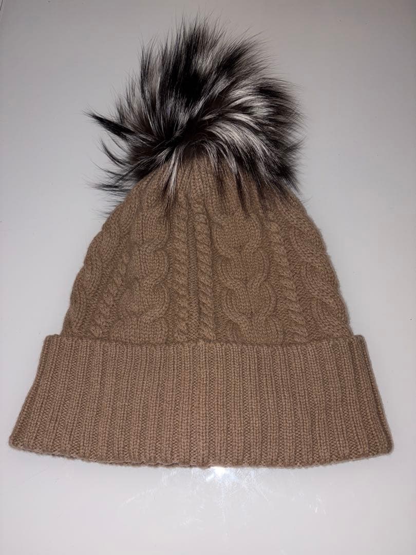 MONCLER ケーブル編みニット帽 ベージュ　確実正規品