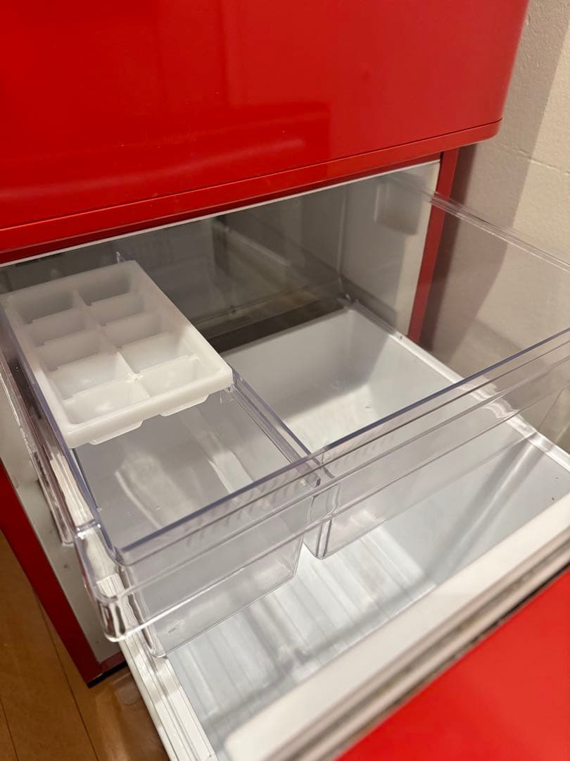 e angle ノンフロン冷凍冷蔵庫　赤色 ANG-RE151-A1 149L