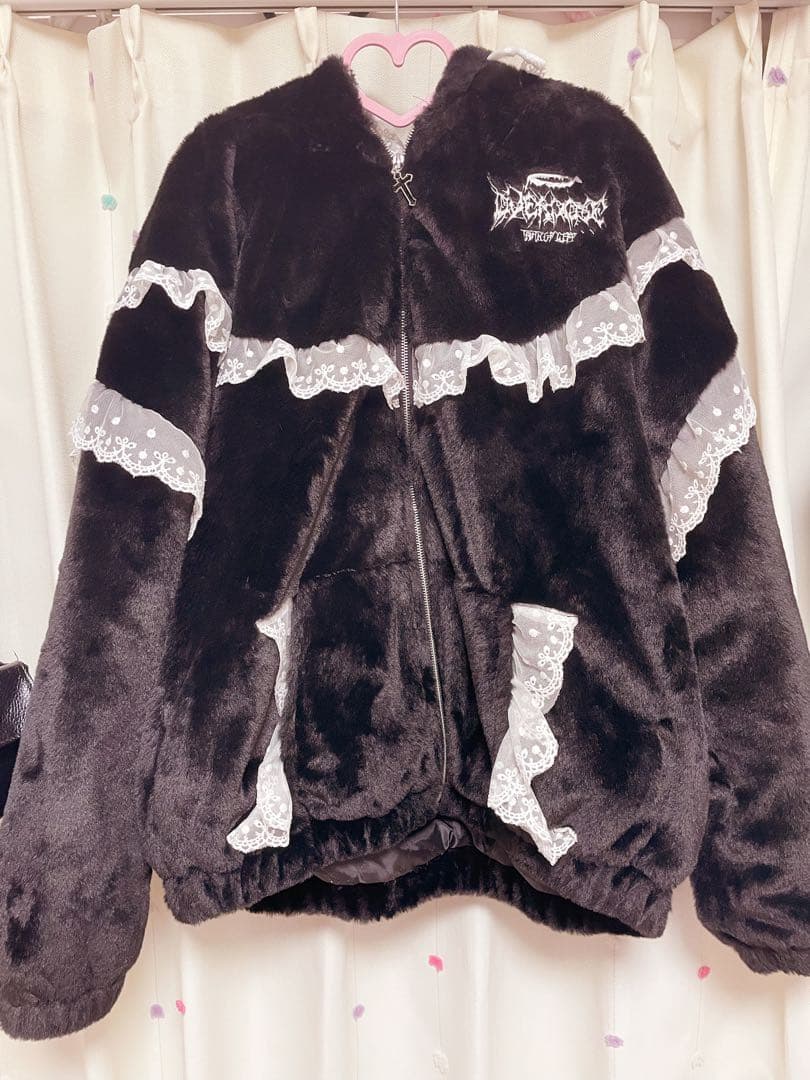 ヴォルカン&アフロダイティ ふわもこ ネコ耳フリルファーブルゾン