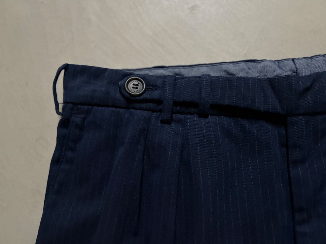 【値下げ】『未使用に近い』Brunello Cucinelli NAVY