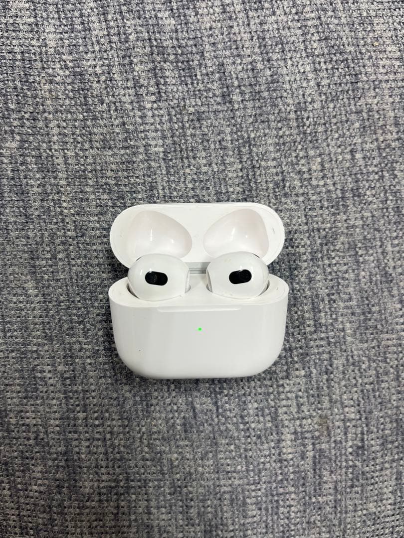 Apple AirPods（第3世代）充電ケース付 美品