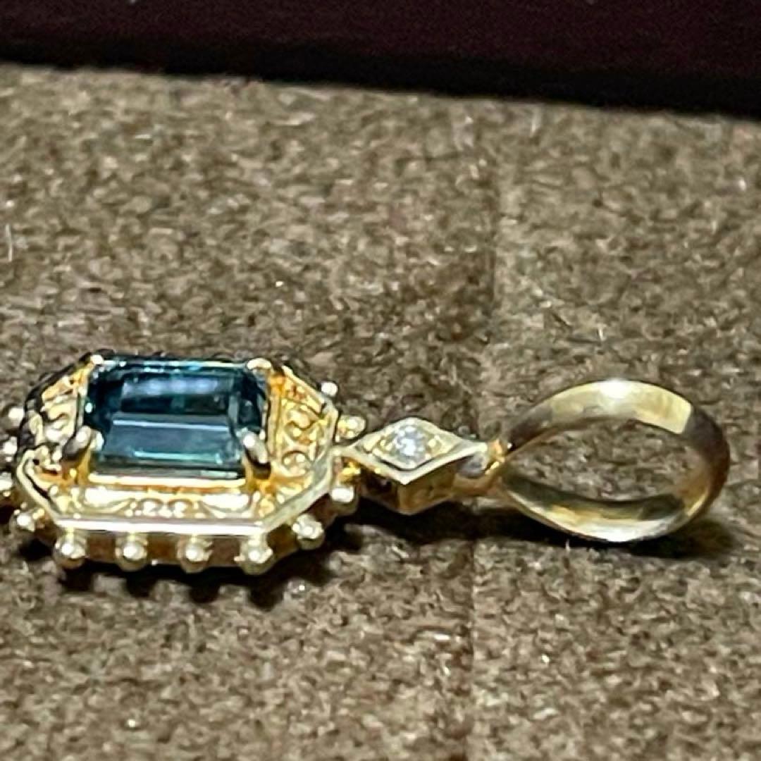 【新品】 アガット K10 バイカラーサファイアチャーム / agete