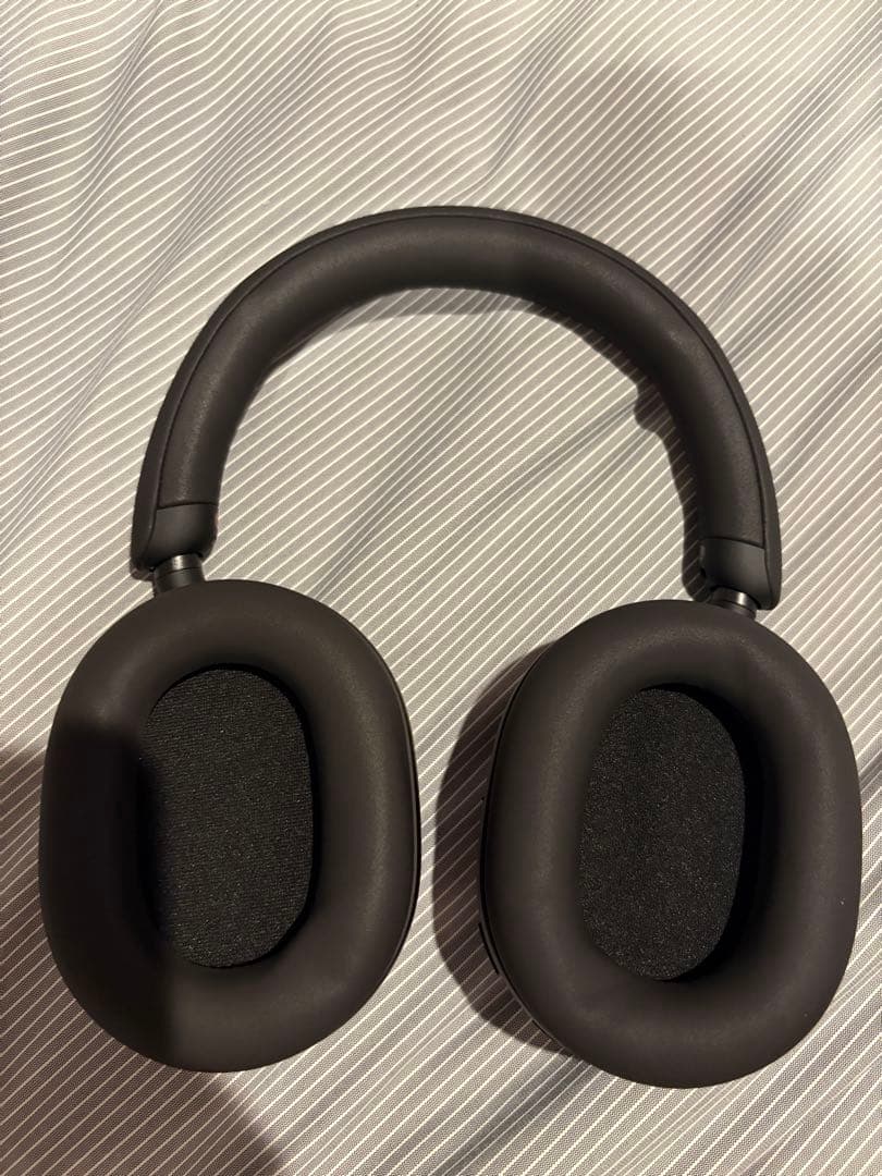 美品　Sony WH-1000XM5 ワイヤレスヘッドホン ブラック