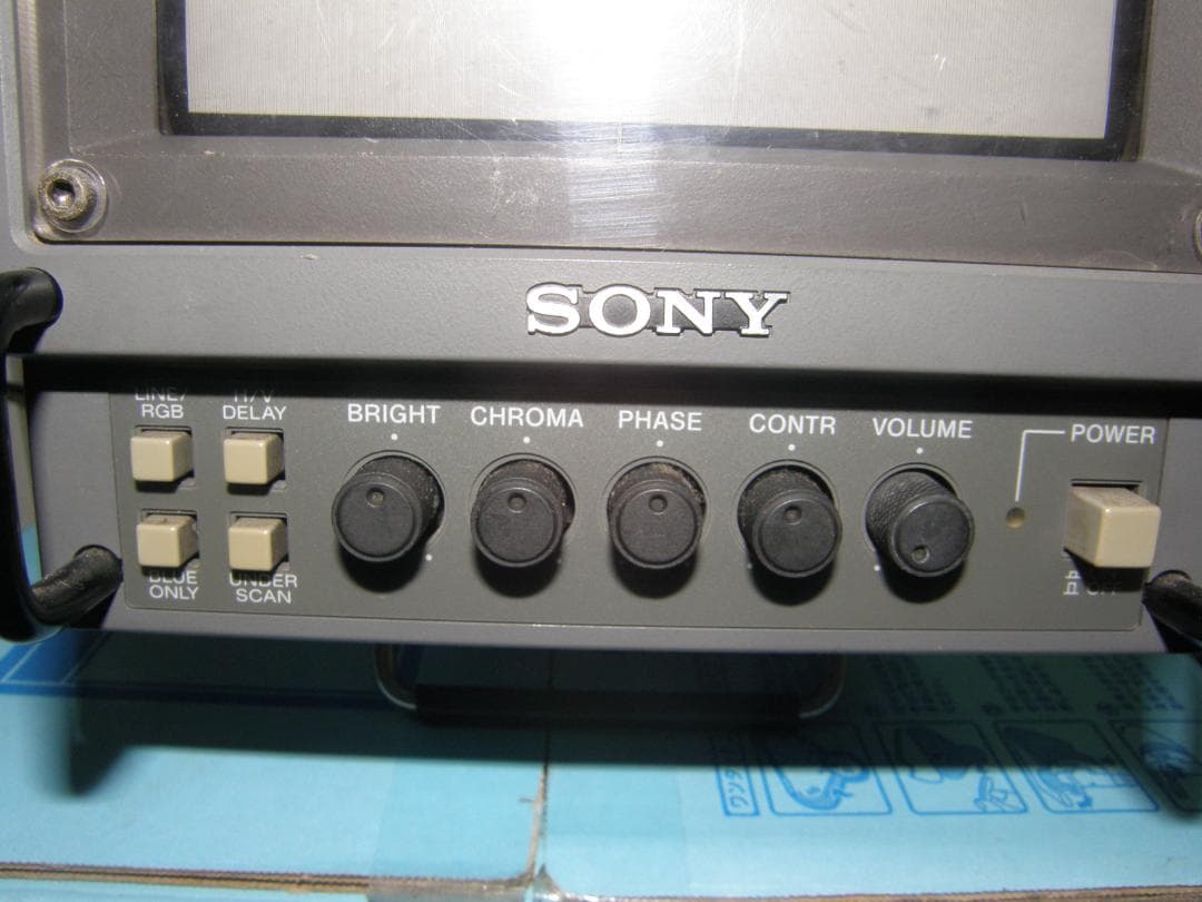 ソニー業務用モニターPVM-60410中古動作品の出品です❣