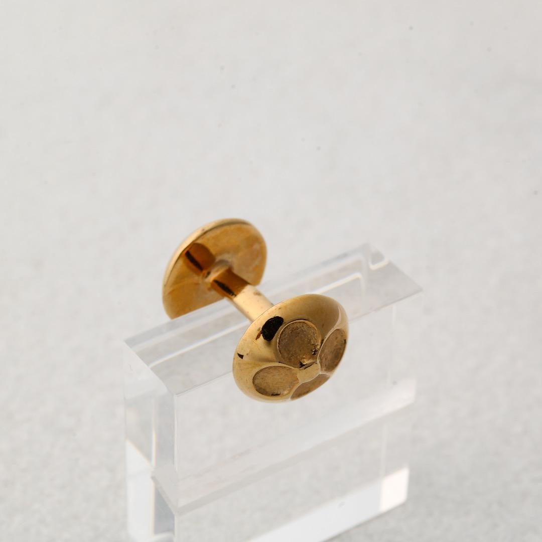 ルイヴィトン　カフス　ブトン　ドゥ　マンシェット　ゴールドカラー