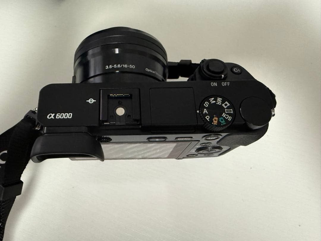 【美品】SONY α6000 ダブルズームレンズキット ブラック 説明書付き