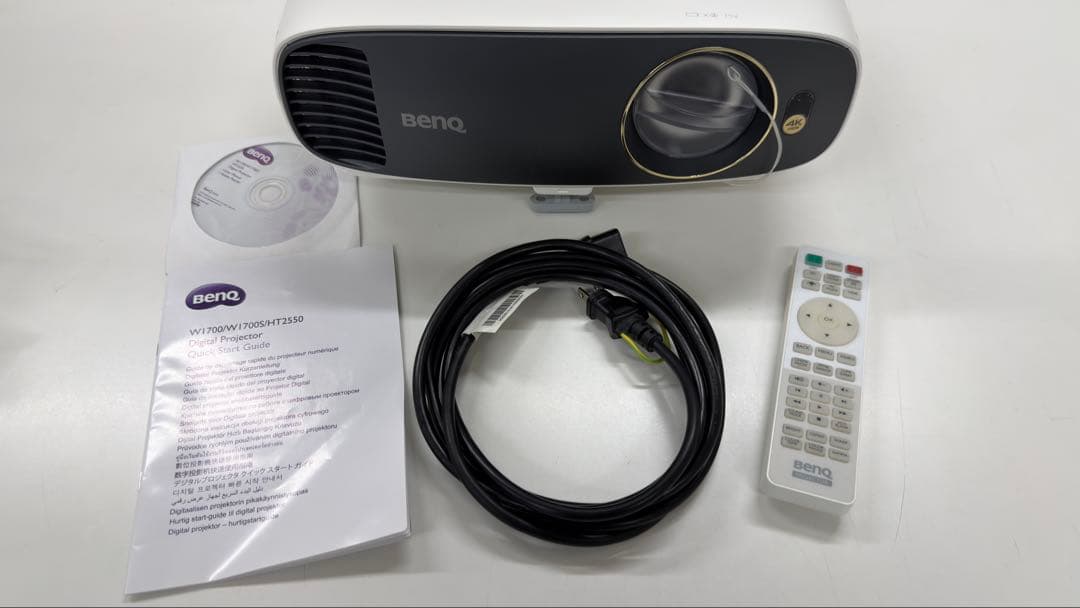 BENQ HT2550 4K HDR プロジェクター本体