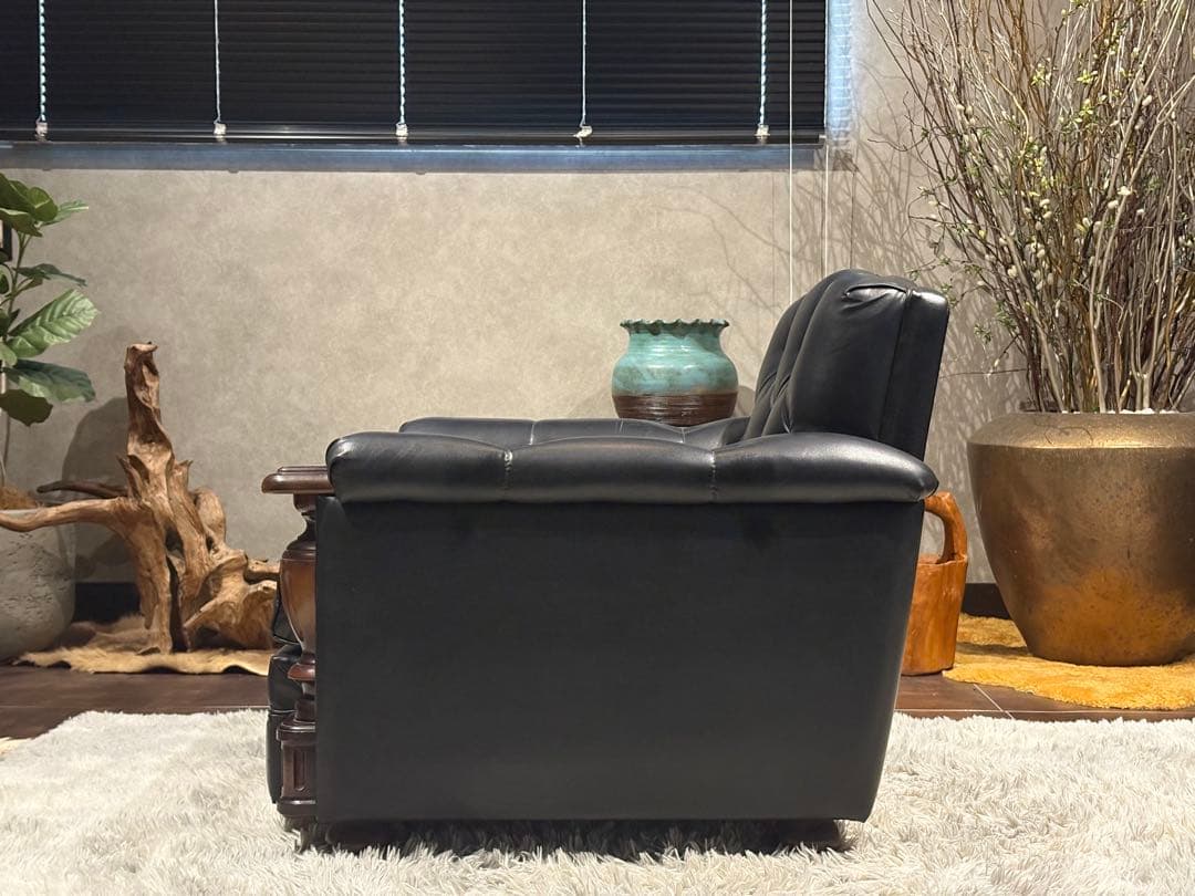 ①karimoku カリモク　レザーソファ　本革　リベット打ち　アンティーク　G