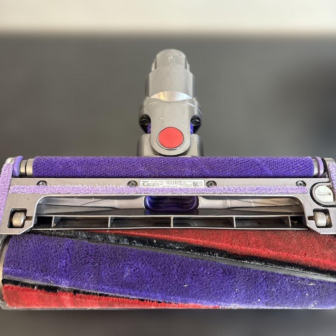Dyson ダイソン SV12 コードレス掃除機 本体＋付属品多数 中古