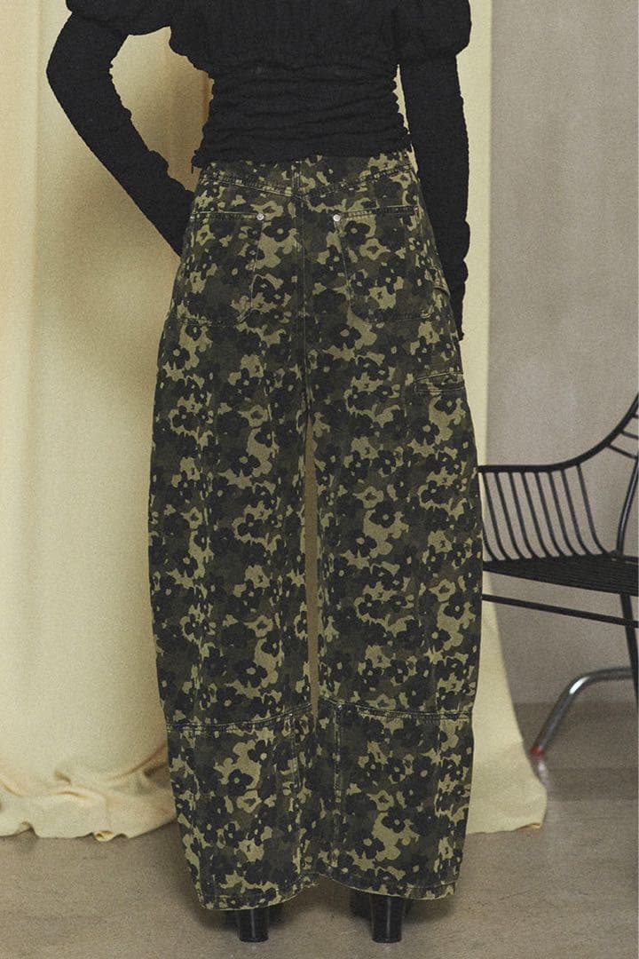 Flower Camouflage Curve Pant メゾスペ