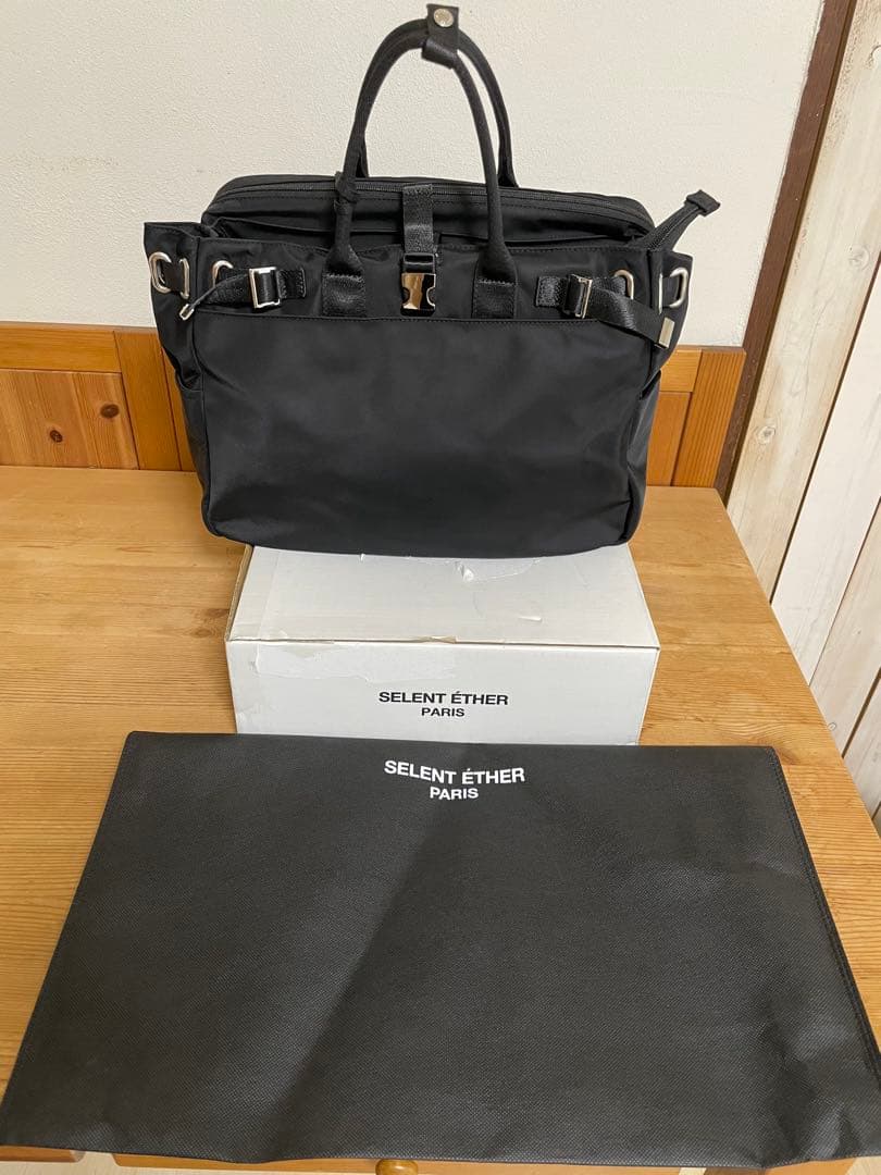 SELENT ÉTHER PARIS PASSION36 BLACK