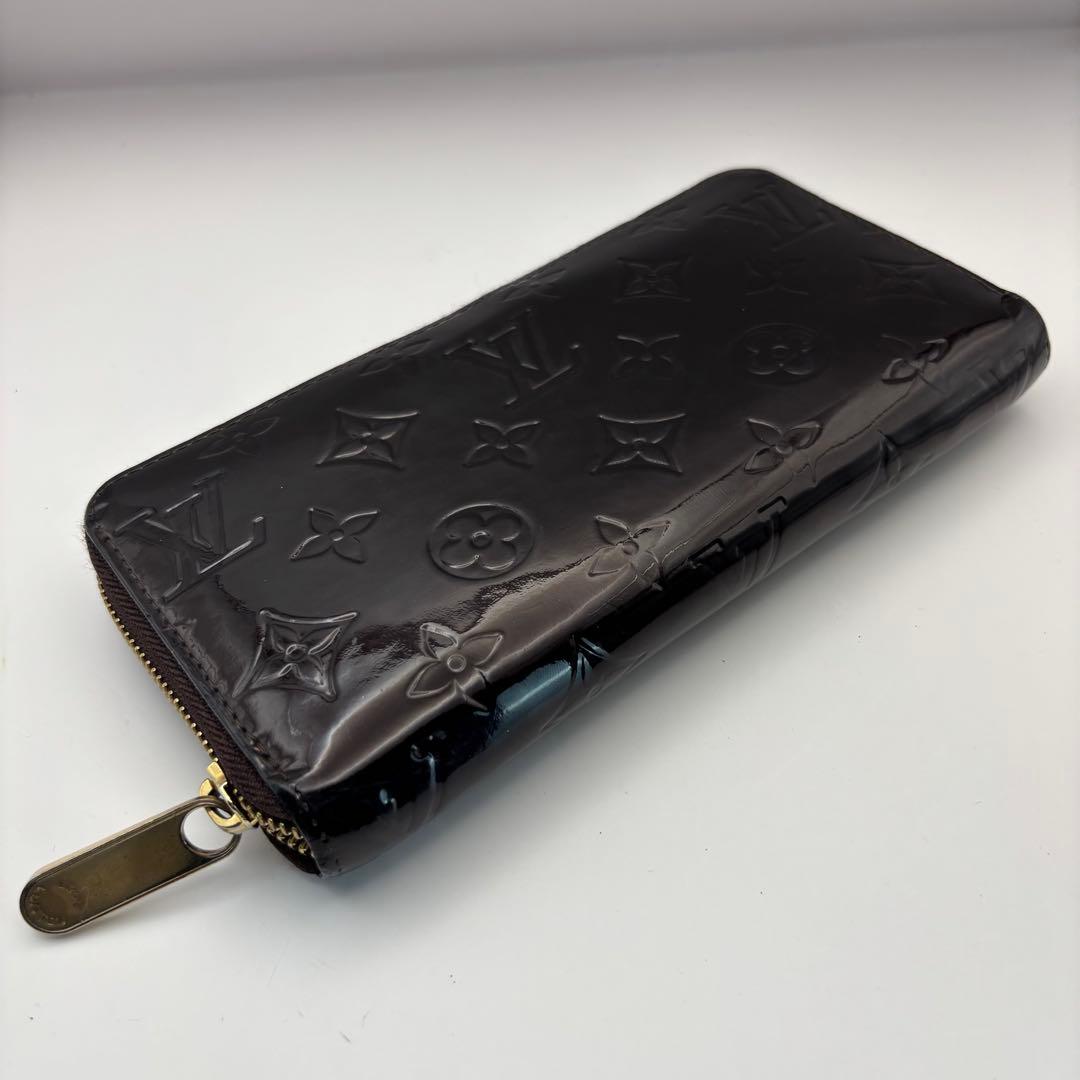 ルイヴィトン ヴェルニ ジッピーウォレット 長財布 ラウンドファスナー レッド