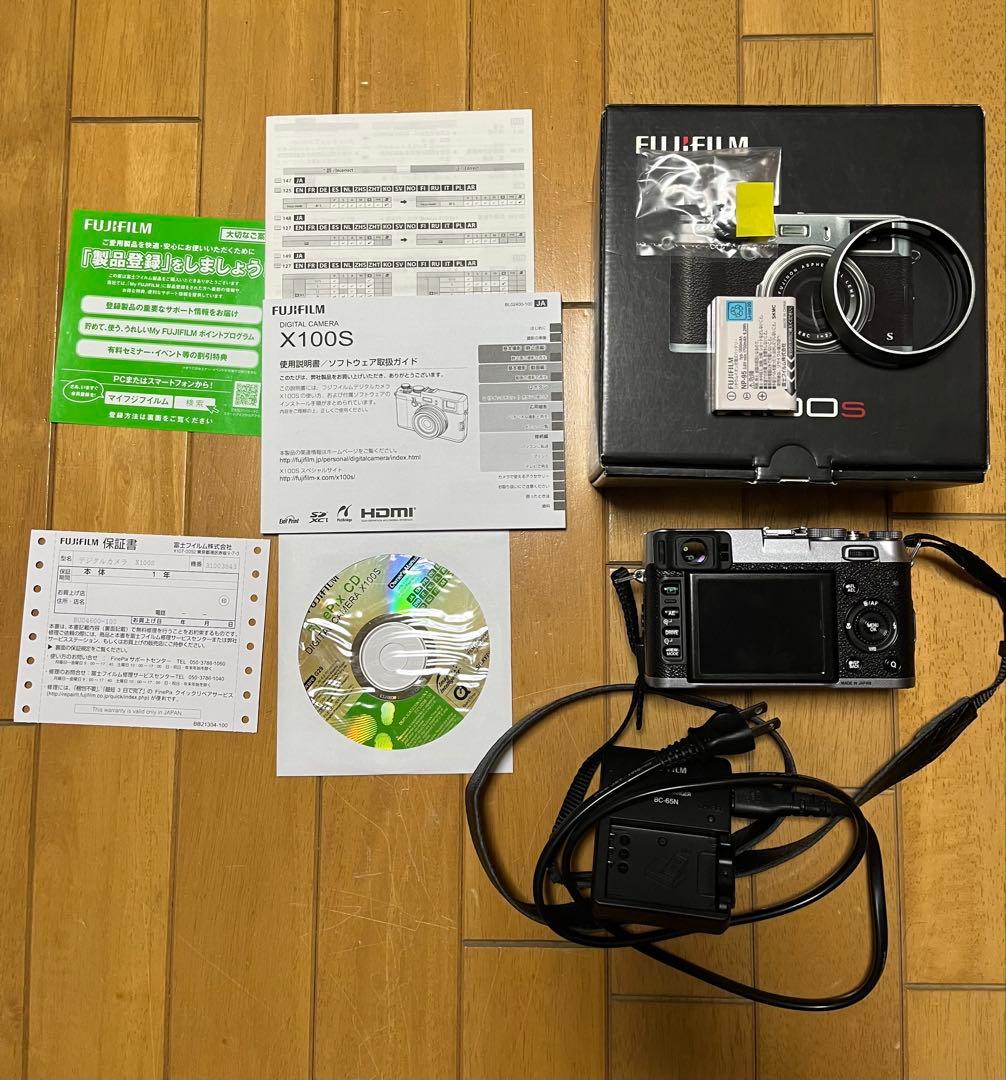 FUJIFILM X100S コンパクトデジタルカメラ