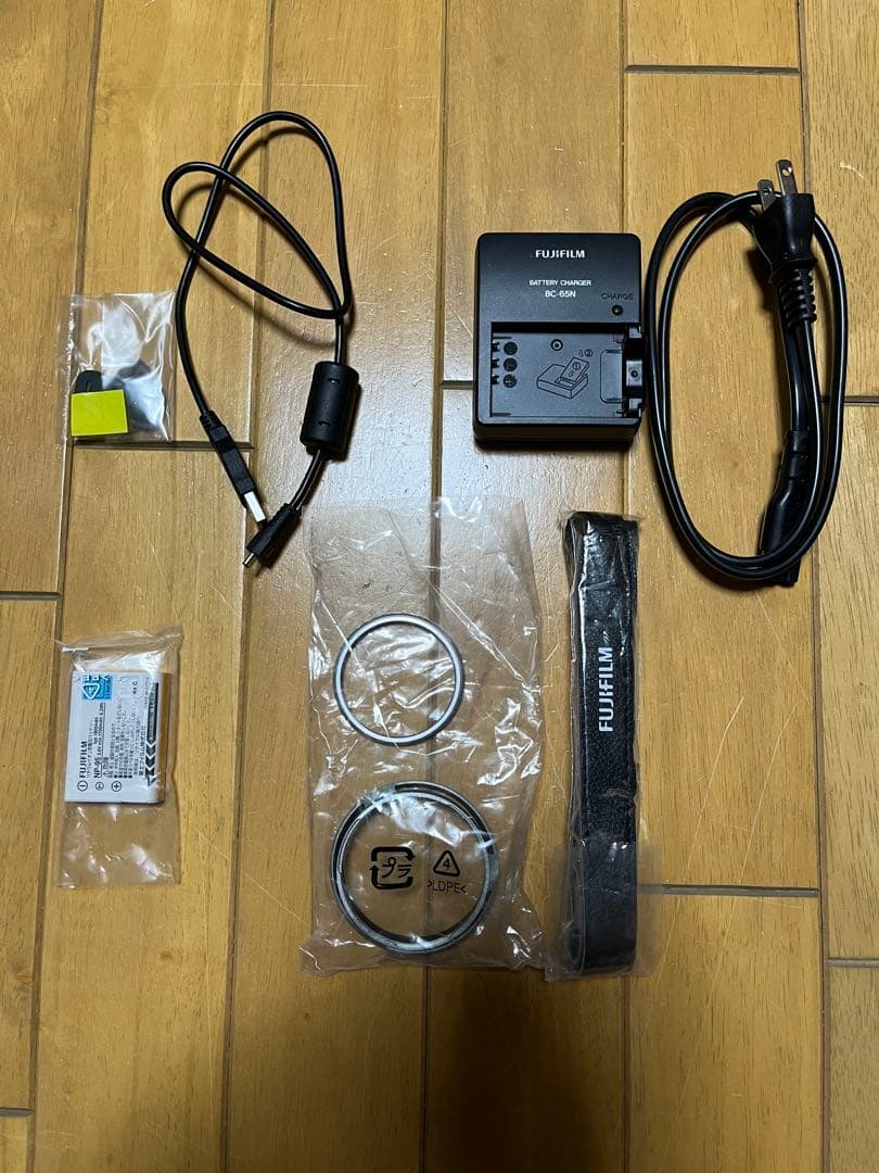 FUJIFILM X100S コンパクトデジタルカメラ