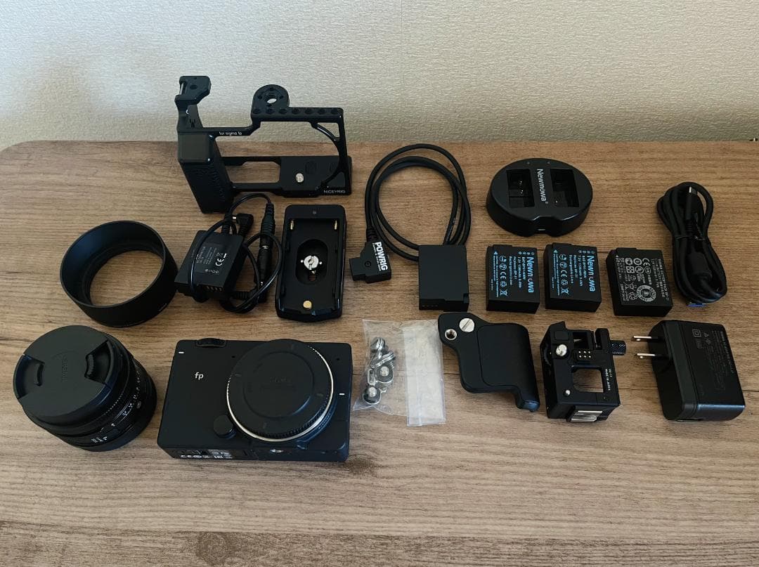 【D-tap給電】SIGMA fp + 45mm F2.8 レンズキット