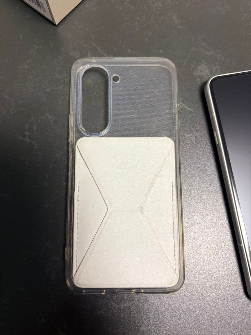 【美品】arrows Alpha M08 ホワイト SIMフリー 本体 α