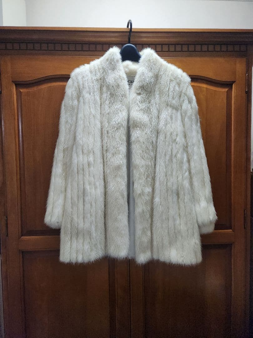 Rei 　毛皮　ホワイトミンク　コート　VISCARDI　イタリア