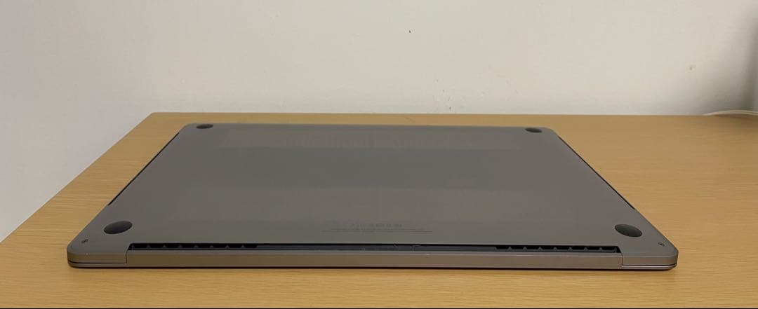 美品 MacBook Pro 15インチ 容量：2TB