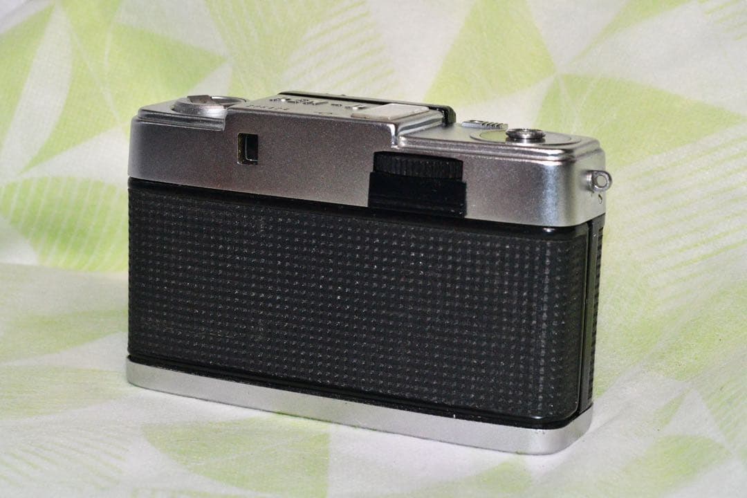 《動作品》OLYMPUS PEN-D ① a368
