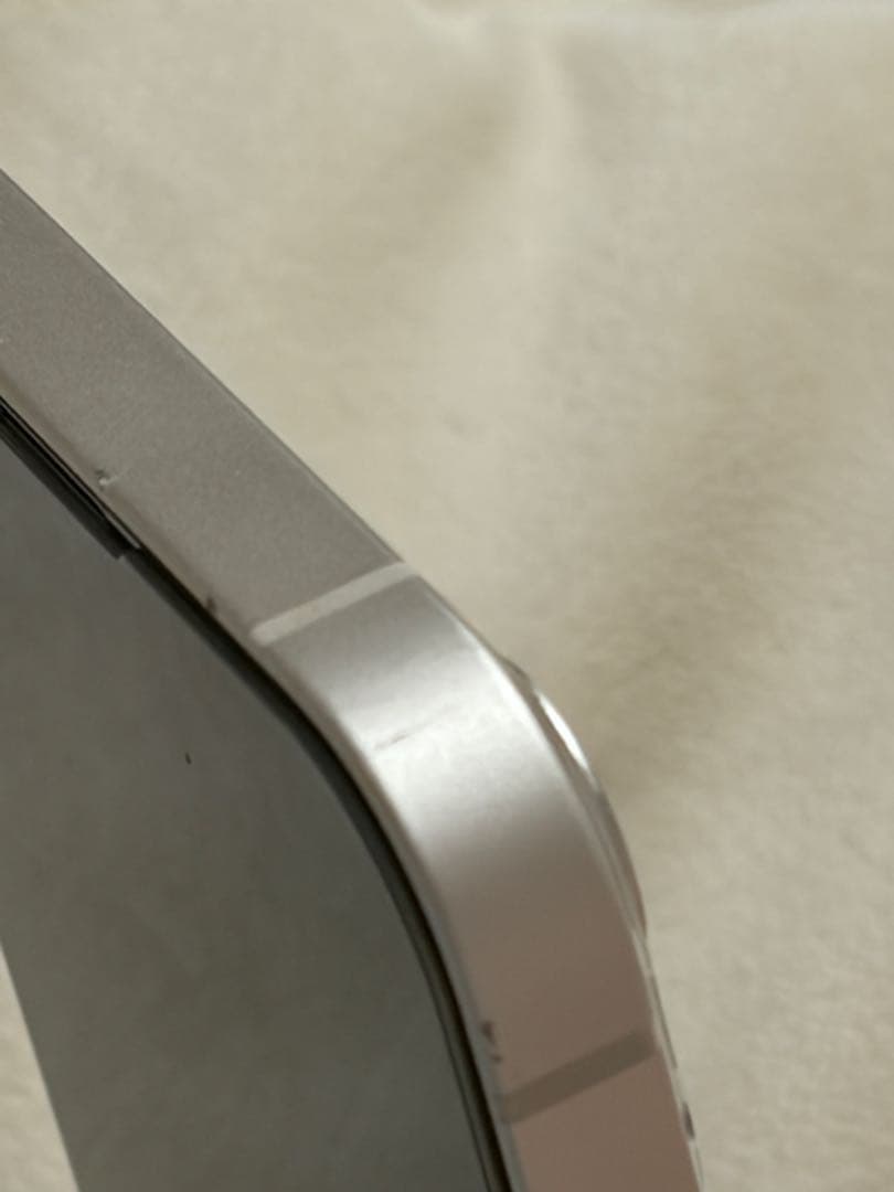 iPhone13 本体　256GB SIMフリー