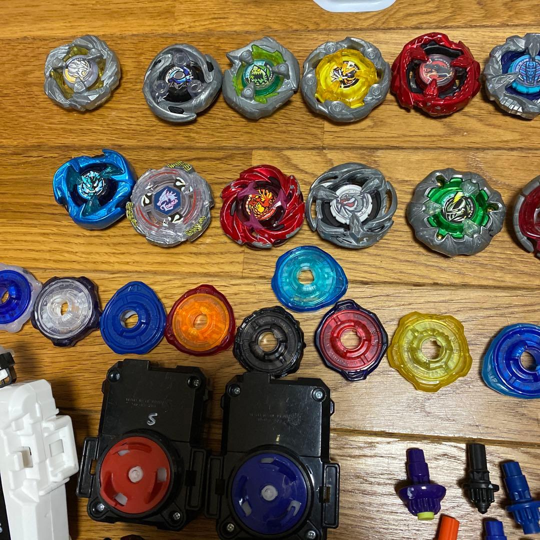 ベイブレード セット ベイスタジアム付き　すぐに対戦して遊べます！年始に値下開始