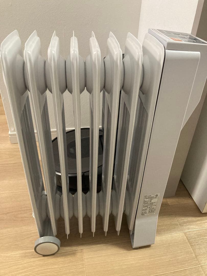 【3回使用】【27280円→19800円】eureksオイルヒーターLF8BS