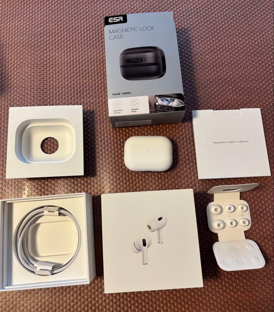 AirPods Pro 2 第2世代 USB-C充電 esrケース付き