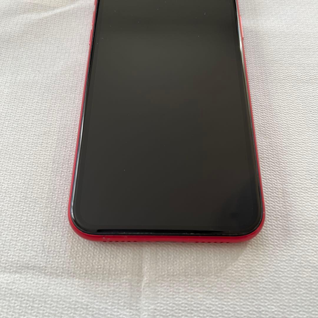 iPhone11 本体　64GB レッド