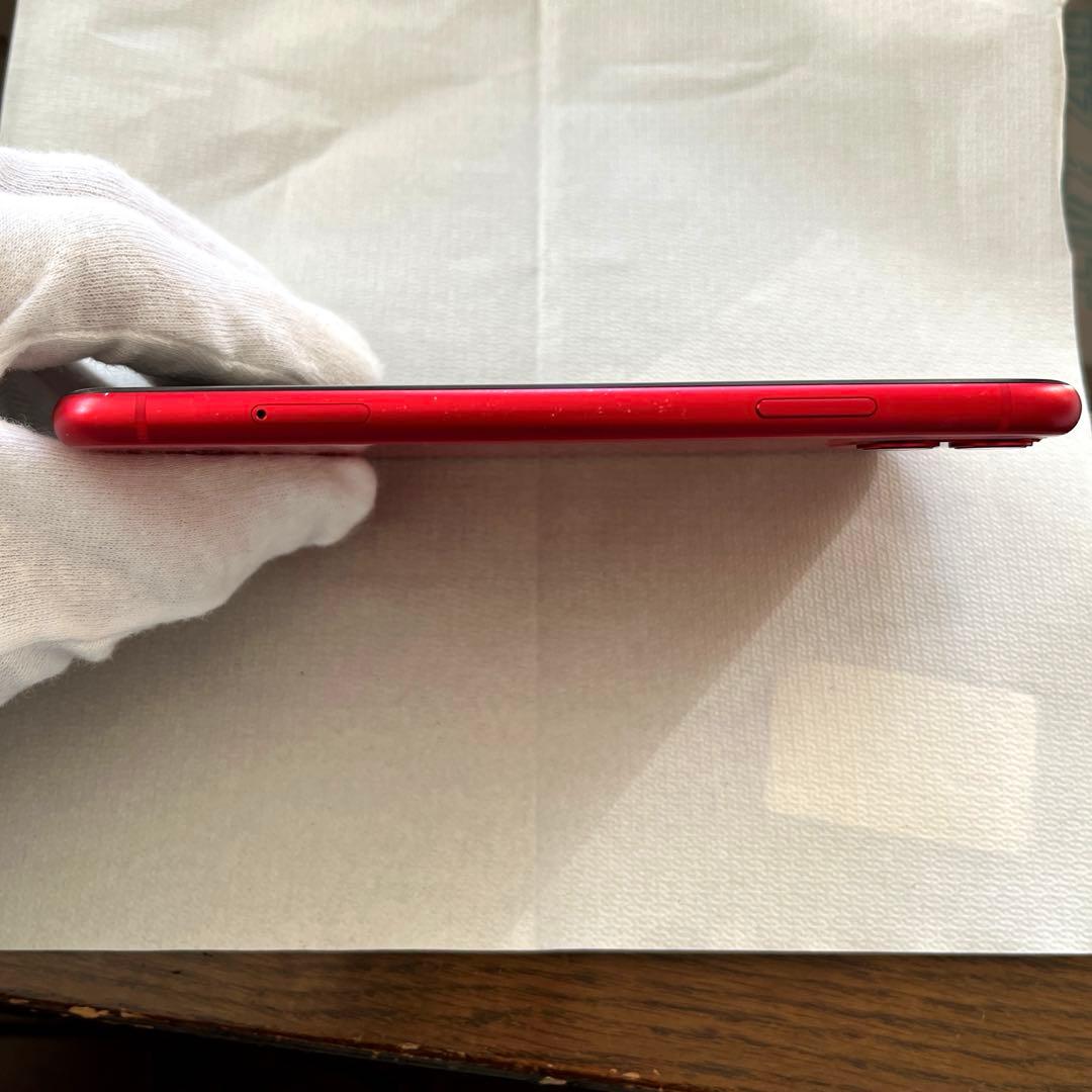 iPhone11 本体　64GB レッド