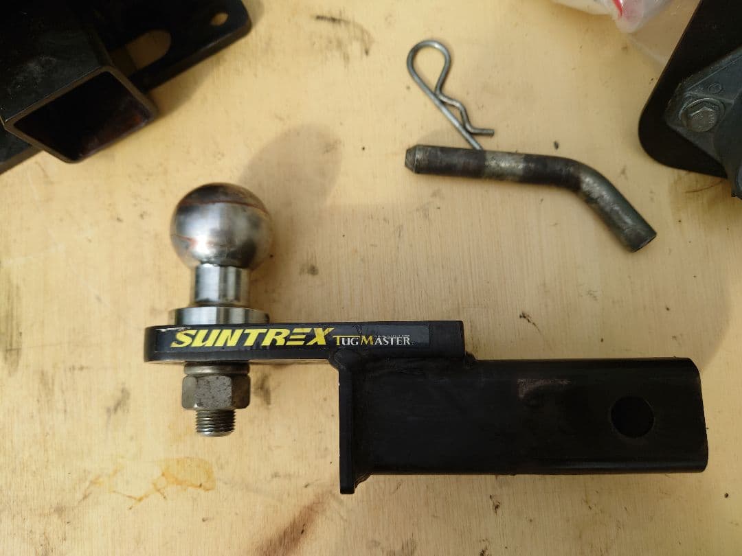 SUNTREX タグマスターSTD/Cクラス　ヒッチメンバー 取説あり　送料無料