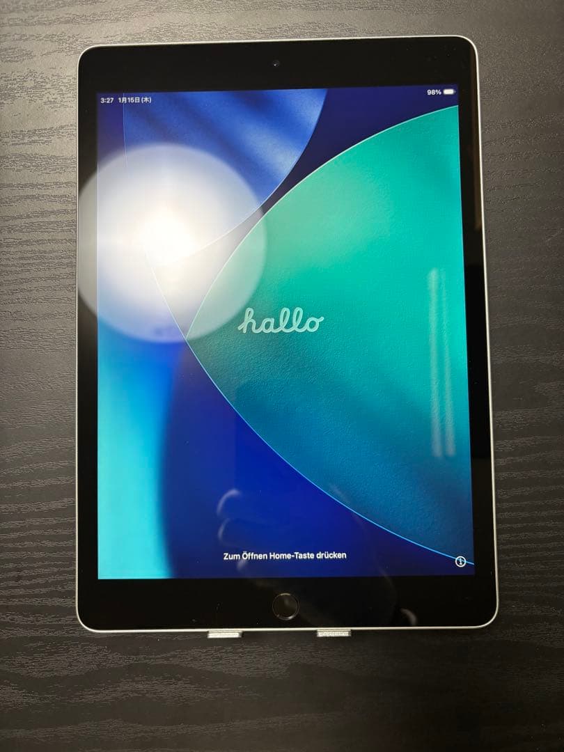 【最大容量100%】【極美品】iPad （第9世代）64GB Wi-Fiシルバー