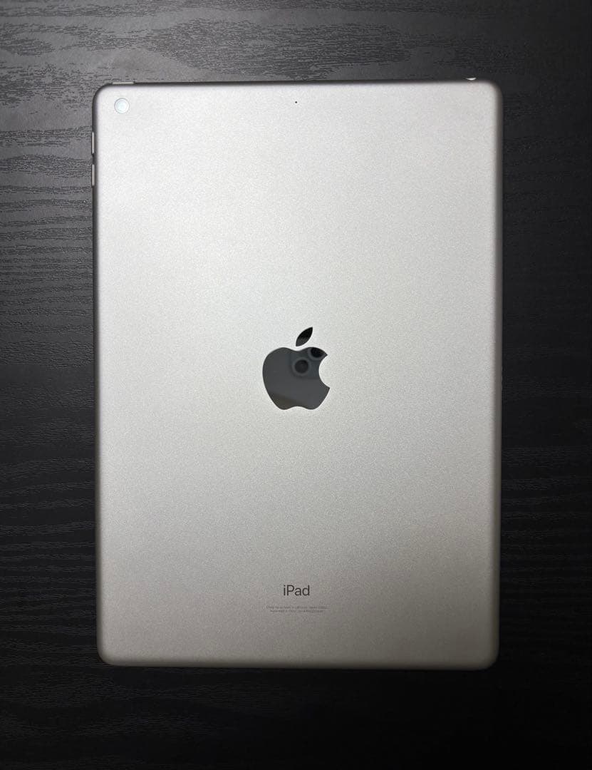 【最大容量100%】【極美品】iPad （第9世代）64GB Wi-Fiシルバー