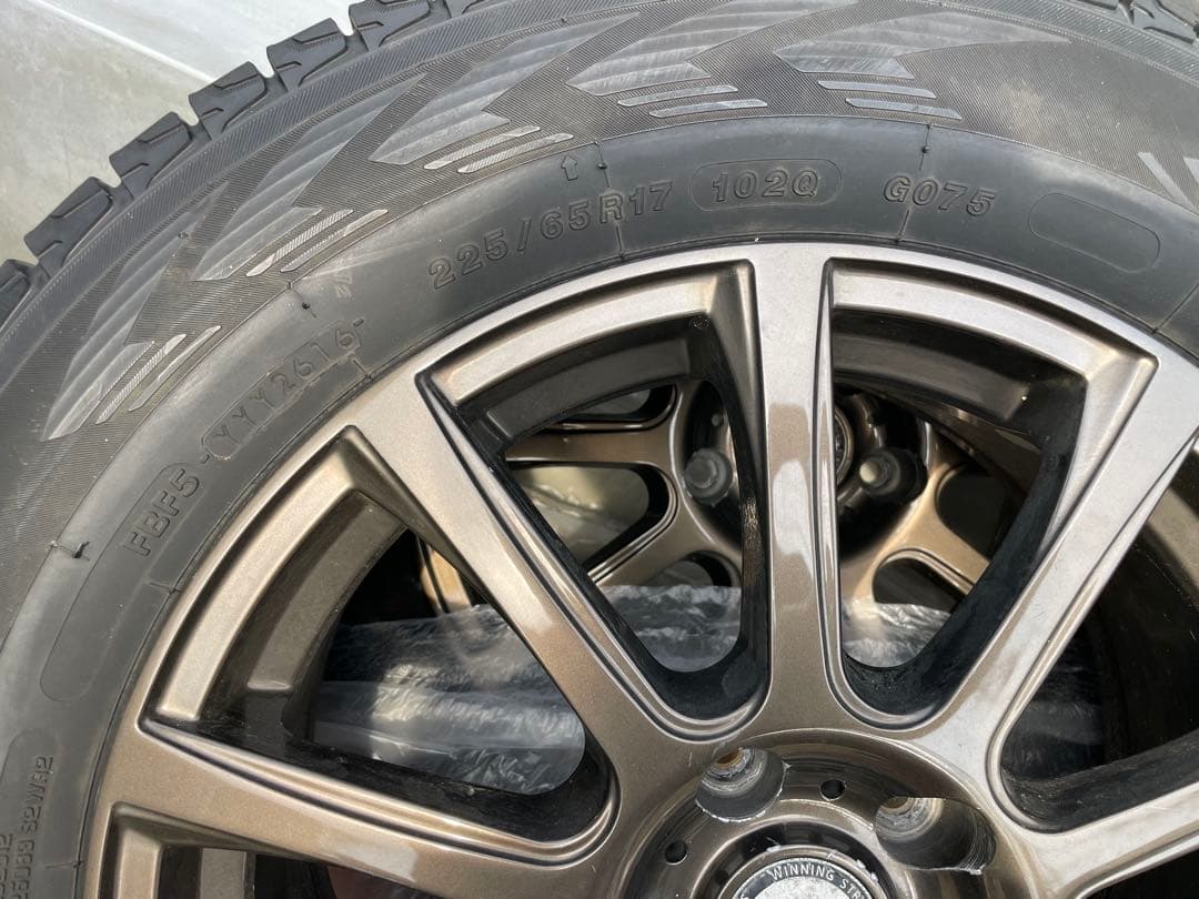 225/65R17 アイスガードSUV ホイール+スタッドレス