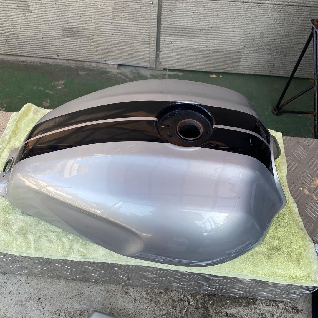 XJR1300塗装ベースタンク
