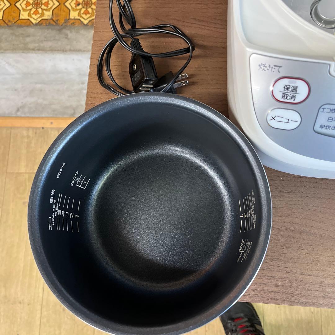 タイガー　23年　5合マイコン炊飯ジャー　整理番号A4